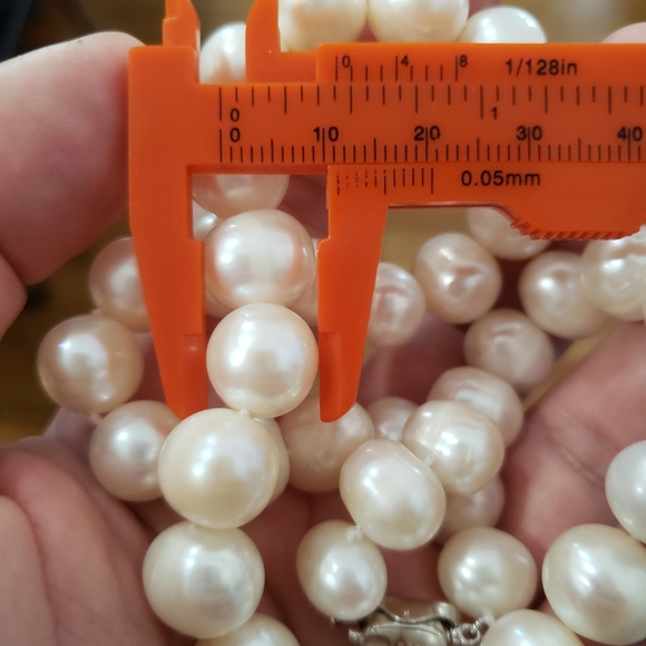 REAL - 11mm Pearl Necklace - Picture 8 of 8